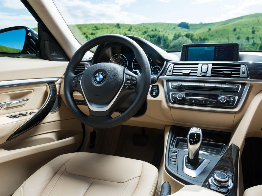  BMW 335i Gran Turismo Luxury Line 2013 года  (фото 16 из 16)